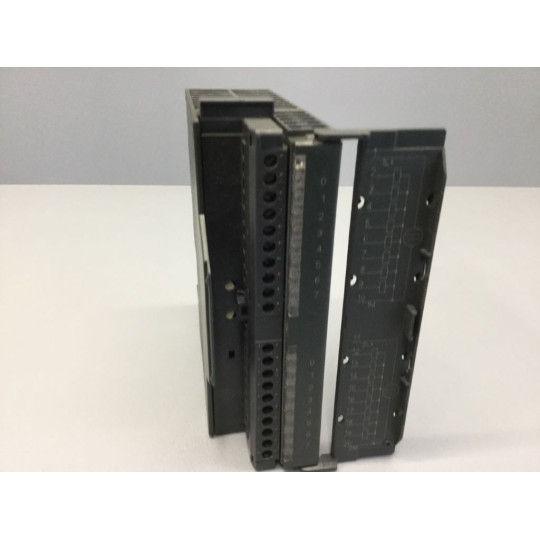 SIEMENS  6ES7322-1BH01-0AA0
